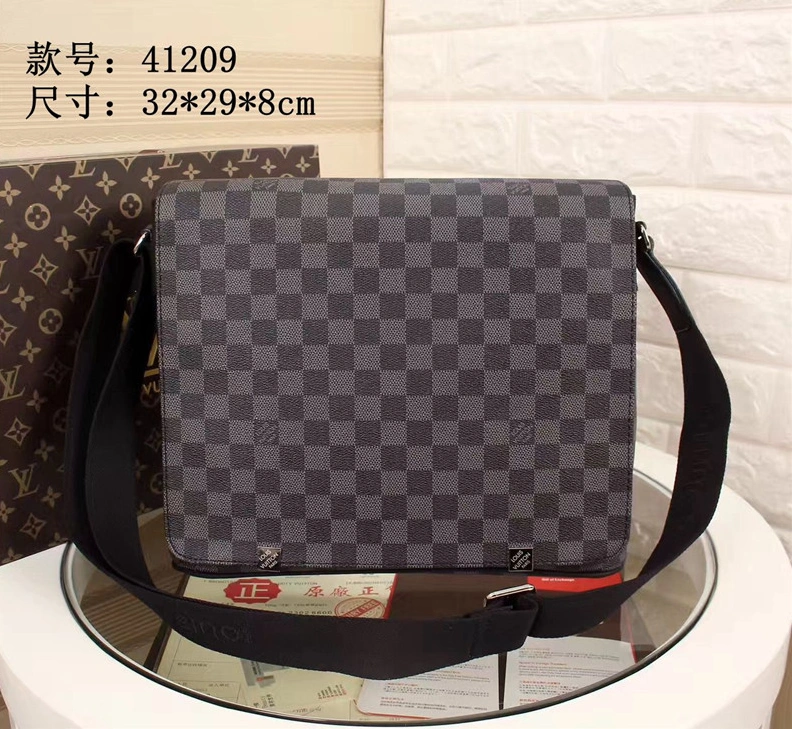 Resilient 5383 Louis Vuitton LV AAA Quality Messenger Bags For Men