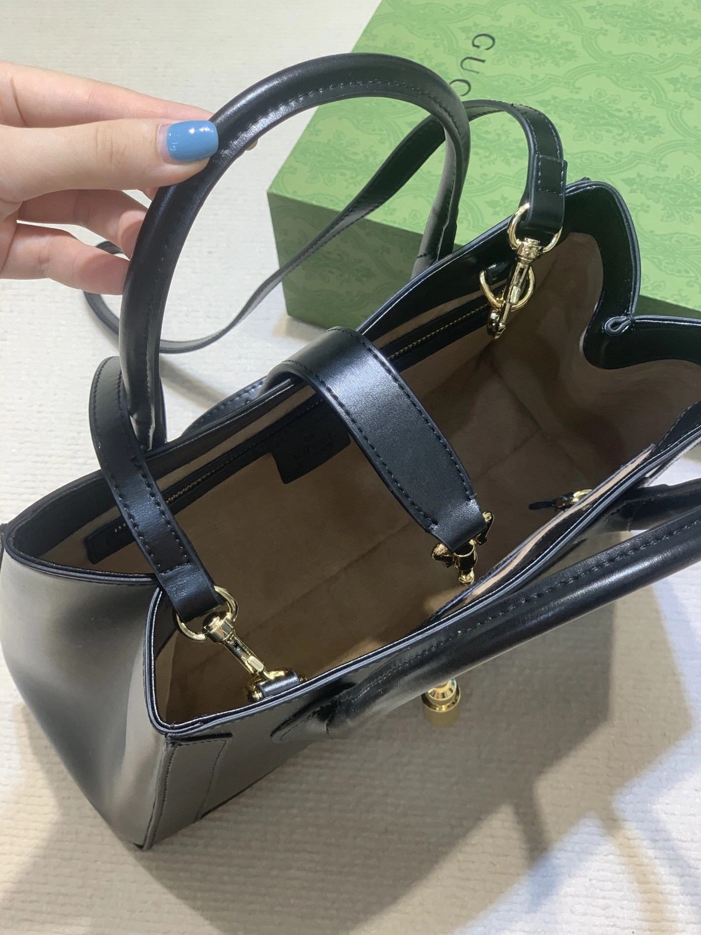 Resilient 5446 Gucci AAA Quality Handbags For Women