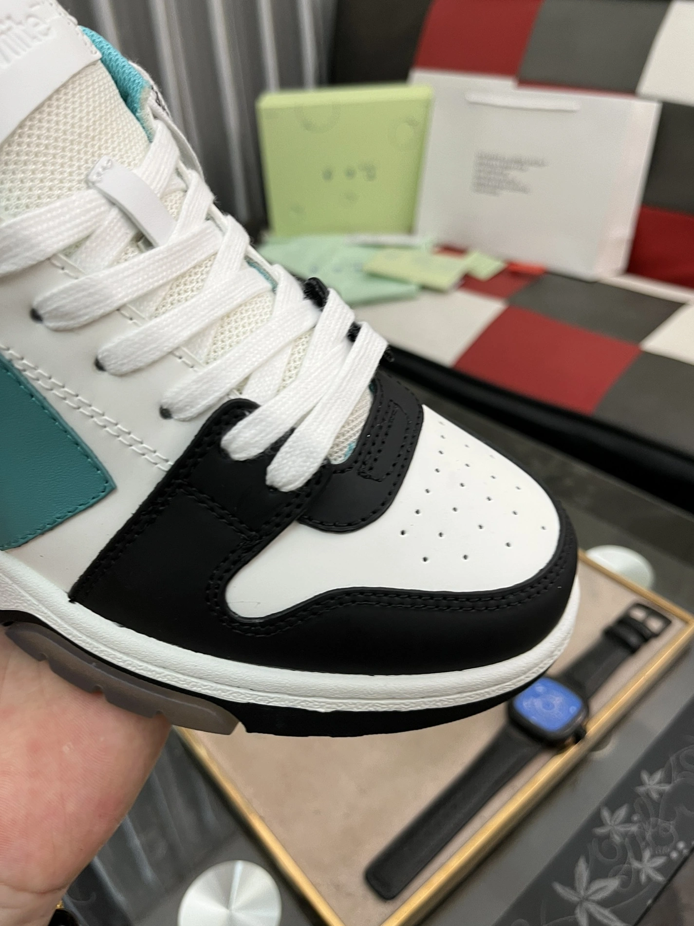 Resilient 5504 Off-White Casual Shoes For Men