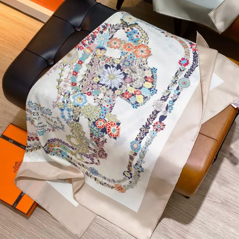 Resilient 5535 Hermes Silk Squares