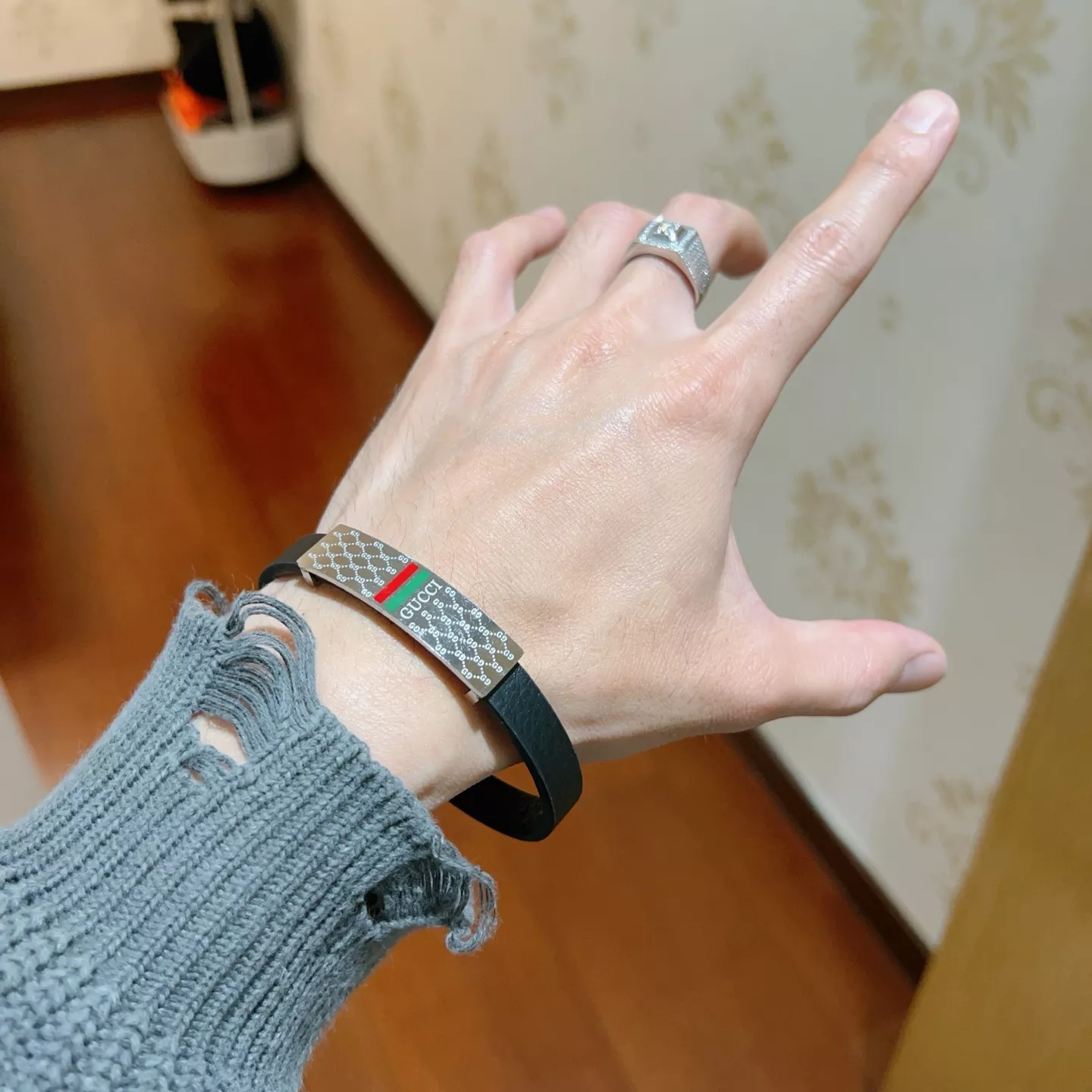 Resilient 5540 Gucci Bracelets