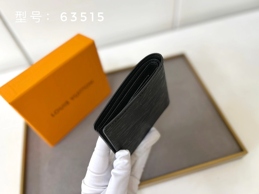 Resilient 5565 Louis Vuitton LV Wallets