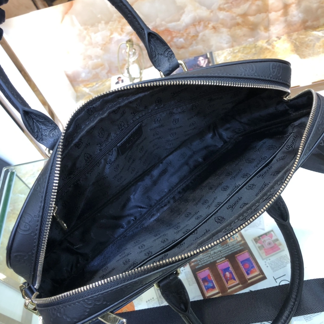 Resilient 5661 Gucci AAA Man Handbags