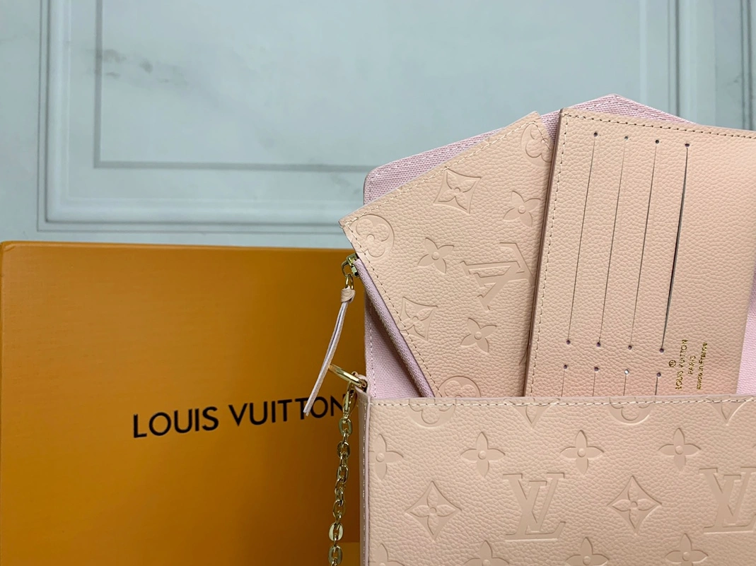 Resilient 5674 Louis Vuitton LV Wallets For Women