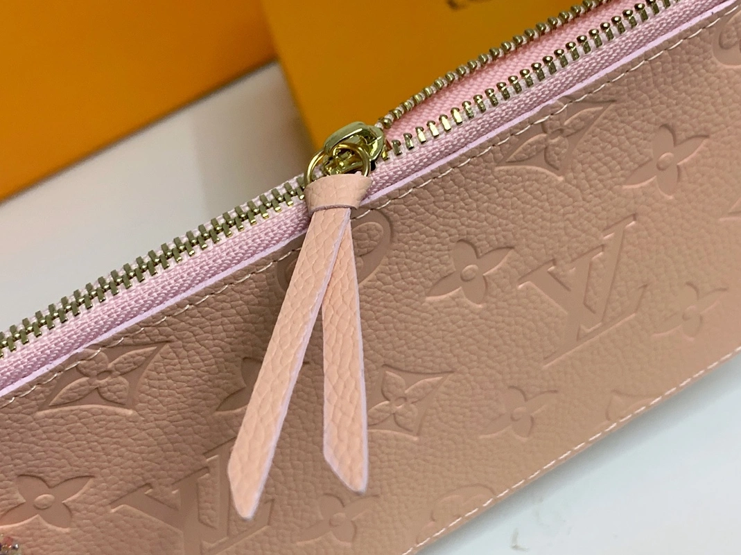 Resilient 5674 Louis Vuitton LV Wallets For Women