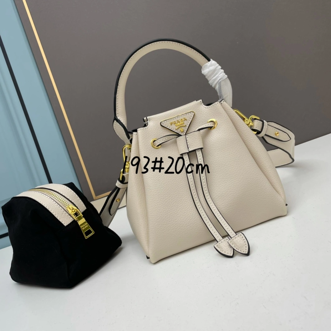 Resilient 5753 Prada AAA Quality Handbags For Women