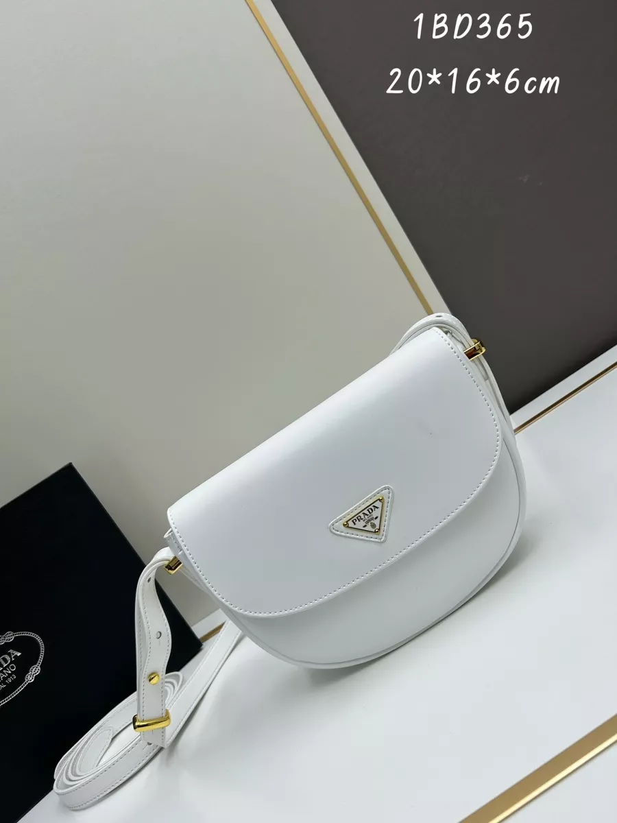 Resilient 5800 Prada AAA Quality Messenger Bags For Women