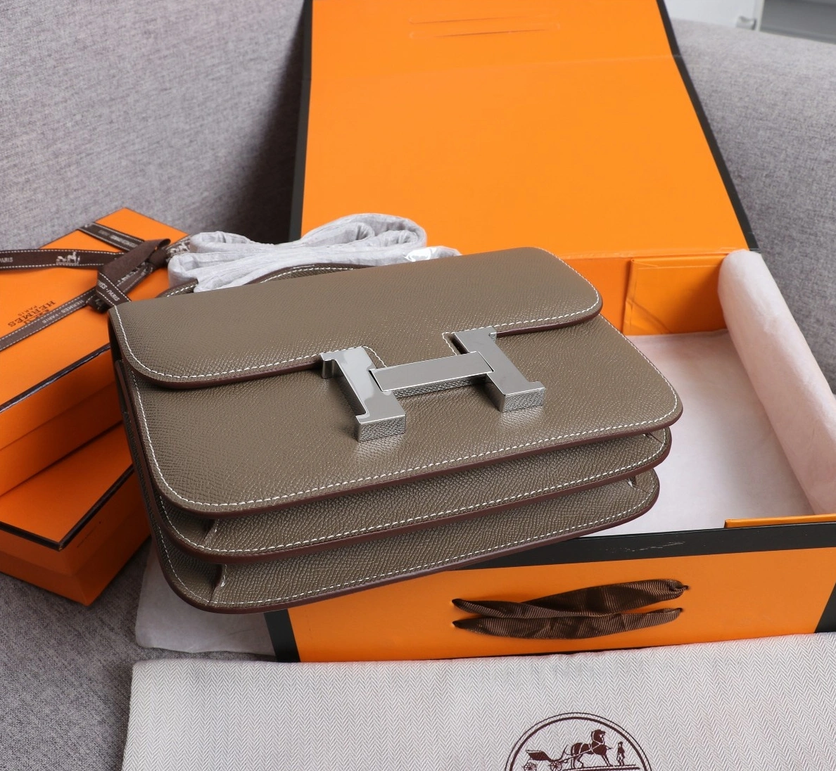 Resilient 5880 Hermes AAA Quality Messenger Bags For Women