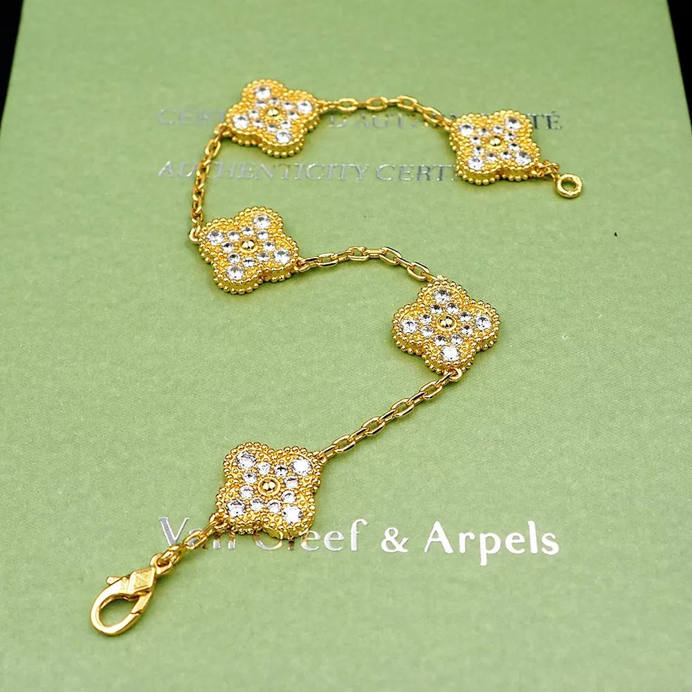 Resilient 5924 Van Cleef & Arpels Bracelets For Women