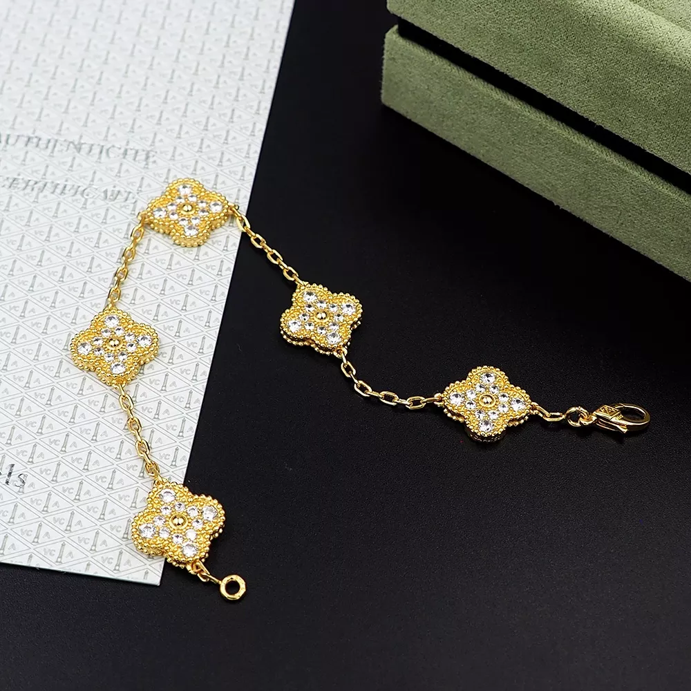 Resilient 5924 Van Cleef & Arpels Bracelets For Women
