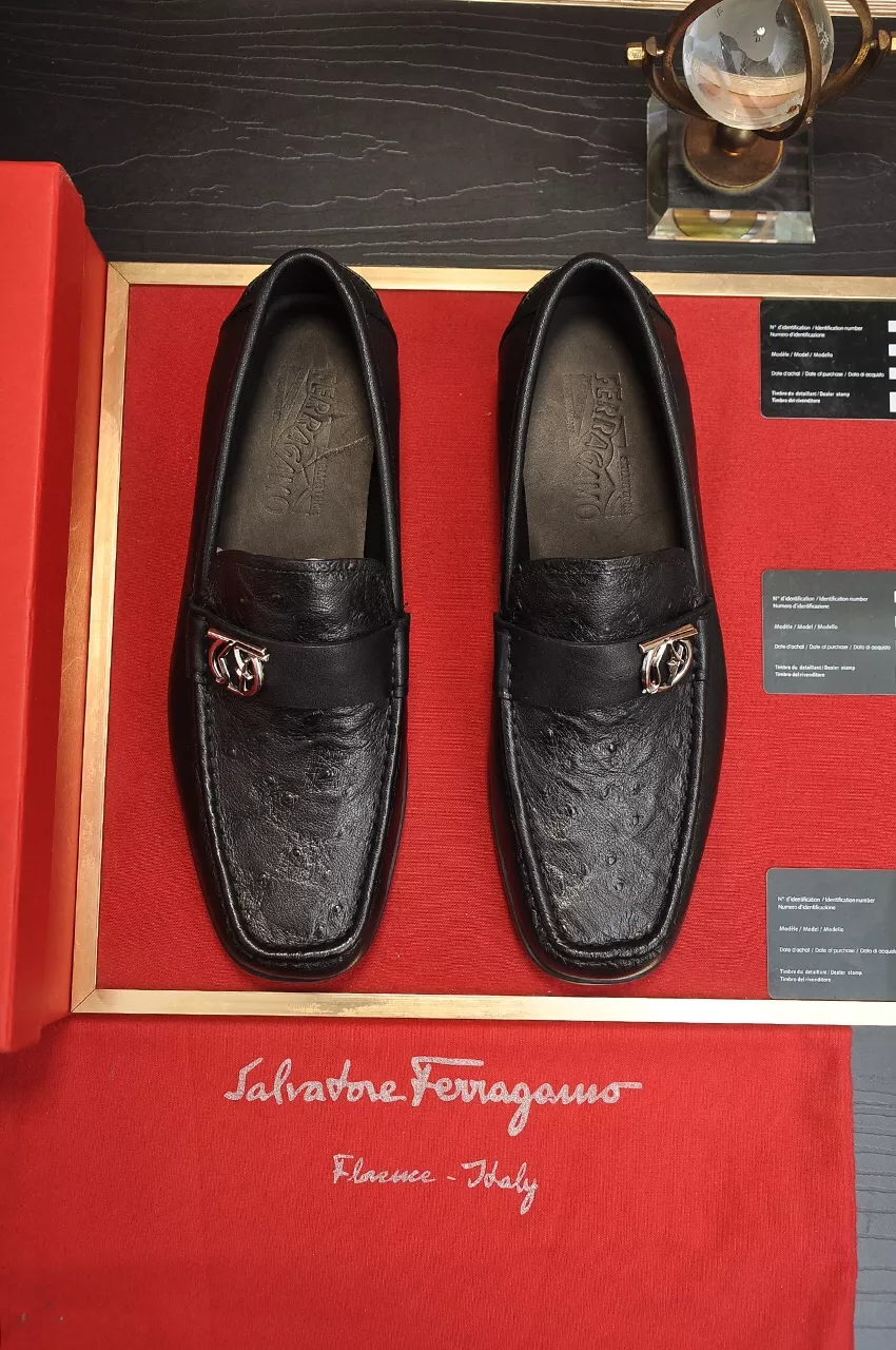 Resilient 6017 Salvatore Ferragamo Leather Shoes For Men