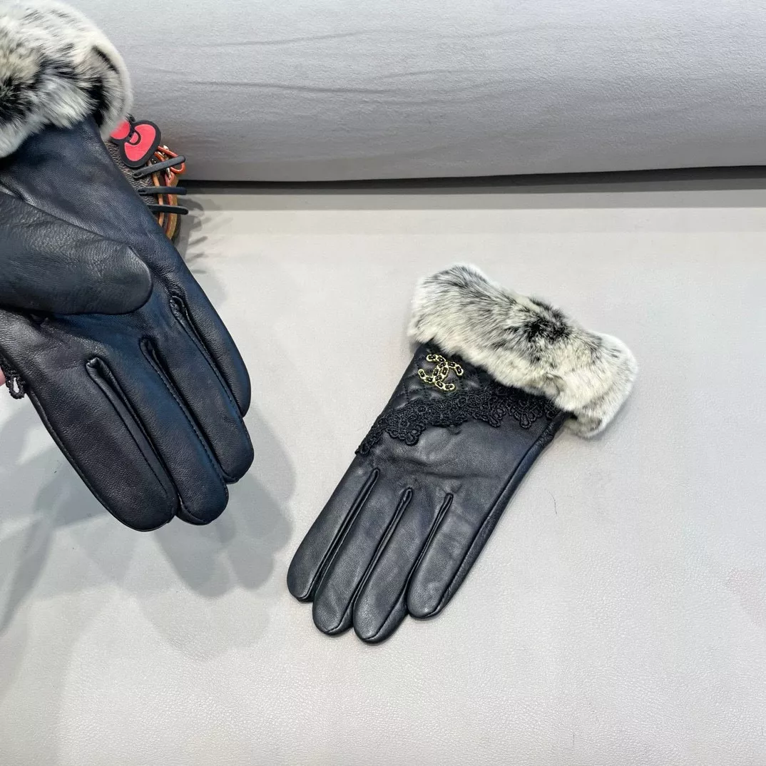 Resilient 6240 Chanel Gloves For Women