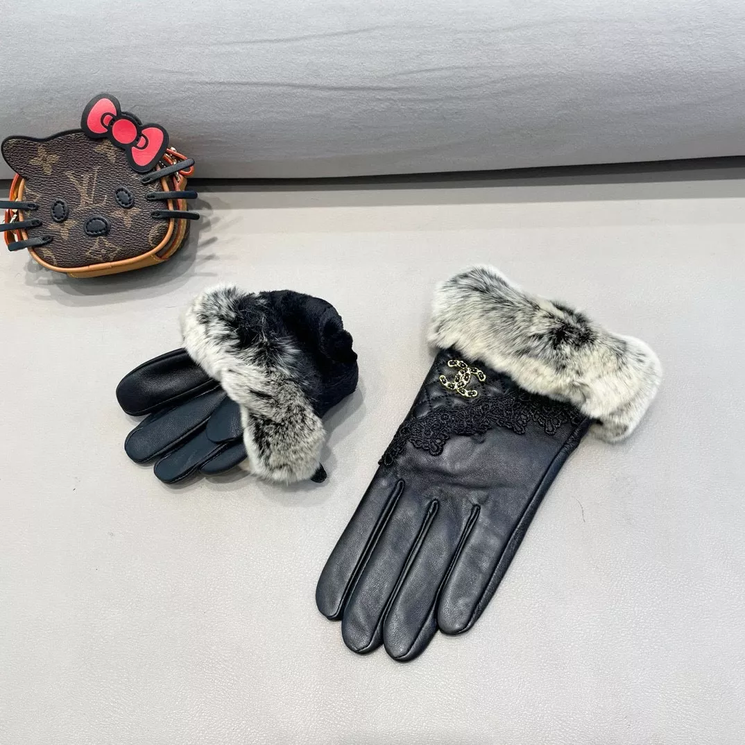Resilient 6240 Chanel Gloves For Women