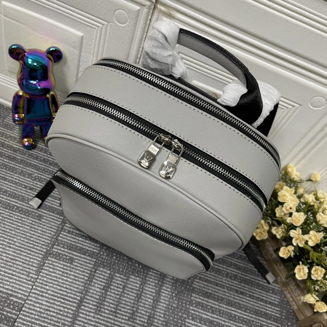 Resilient 6534 Louis Vuitton LV AAA Man Backpacks