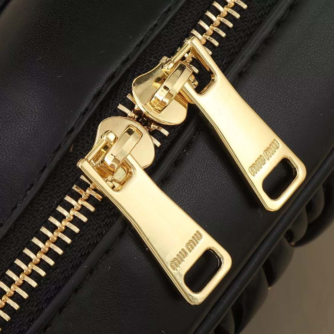 Resilient 6555 MIU MIU AAA Quality Handbags For Women