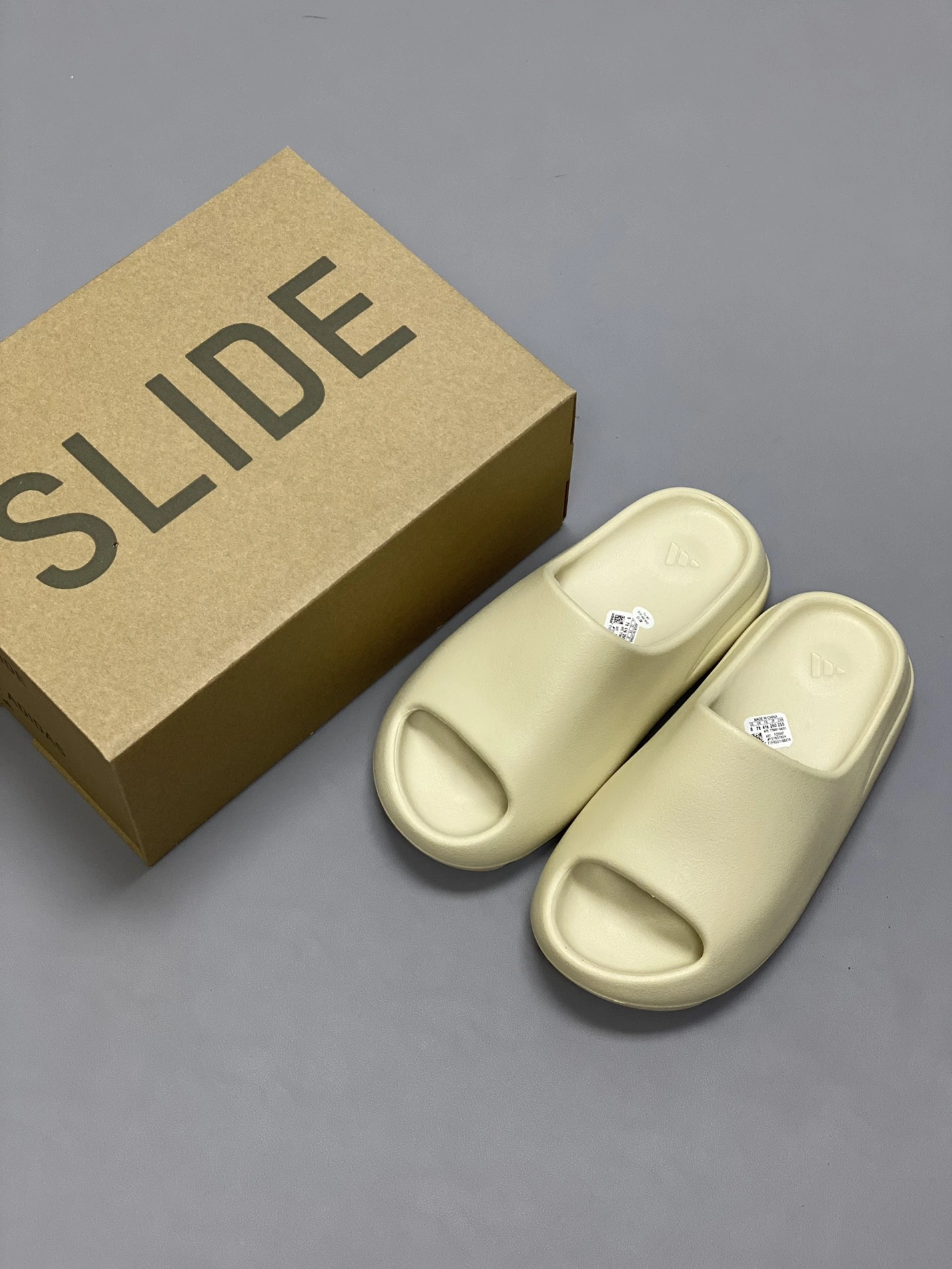 Resilient 6585 Adidas Yeezy Slippers For Men