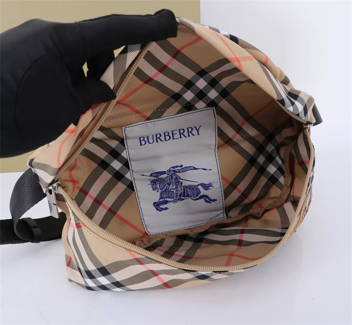 Resilient 6586 Burberry AAA Quality Belt Bags
