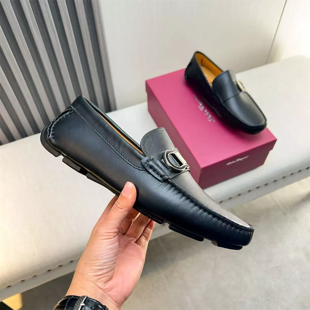 Resilient 6611 Salvatore Ferragamo Leather Shoes For Men