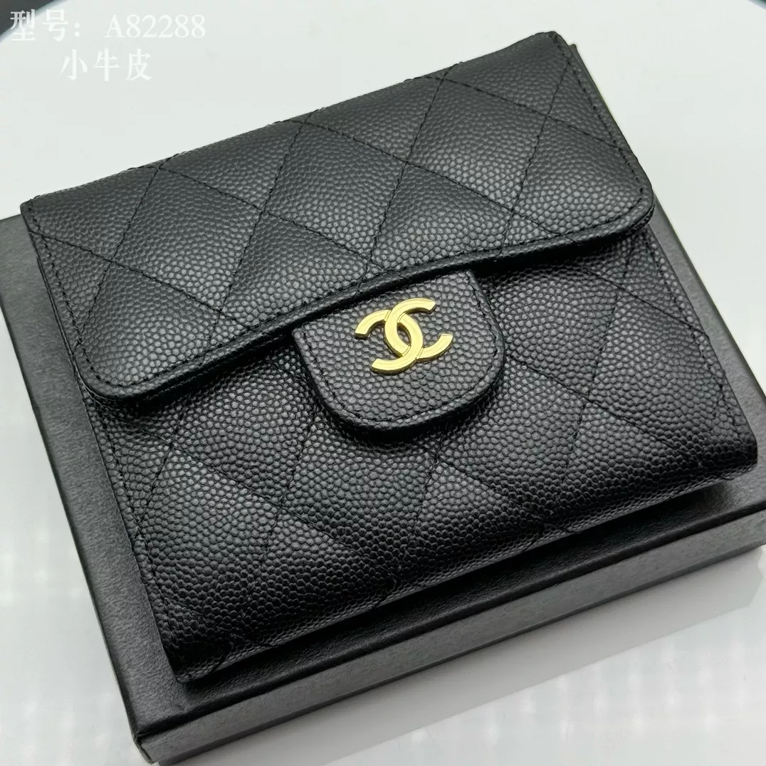 Resilient 6663 Chanel Wallets