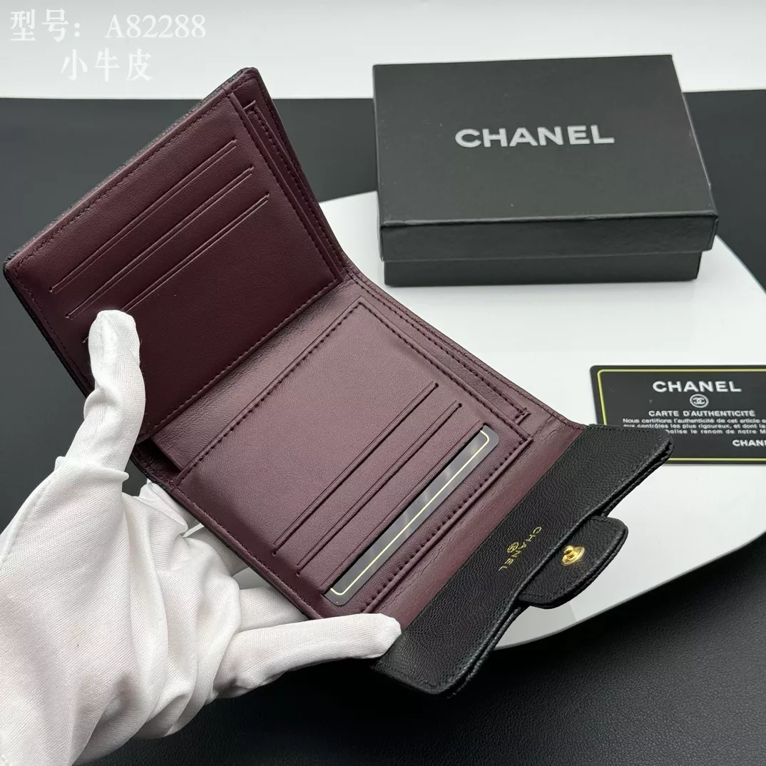 Resilient 6663 Chanel Wallets