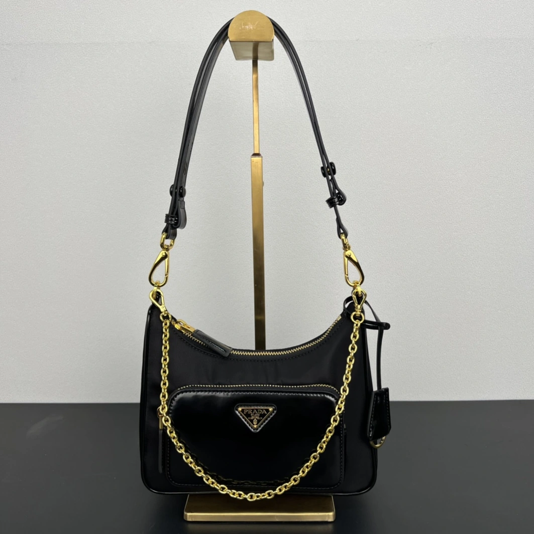 Resilient 6825 Prada AAA Quality Shoulder Bags For Women