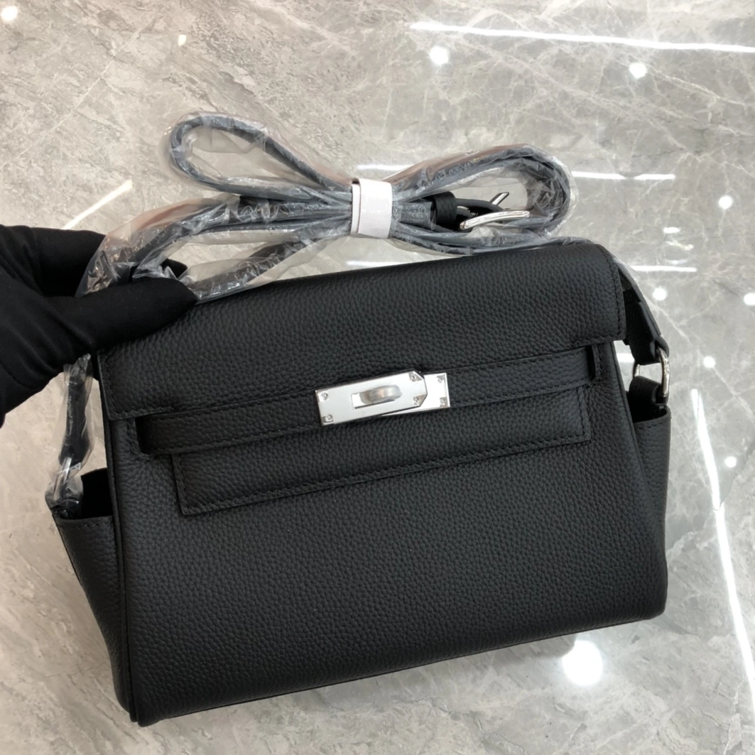 Resilient 6851 Hermes AAA Quality Messenger Bags For Women