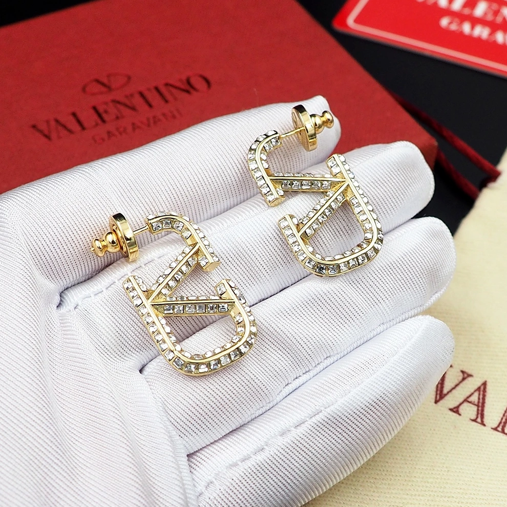 Resilient 6885 Valentino Earrings For Women