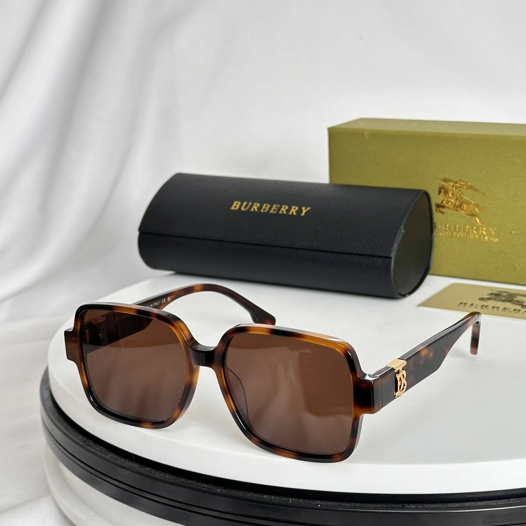 Resilient 6903 Burberry AAA Quality Sunglasses