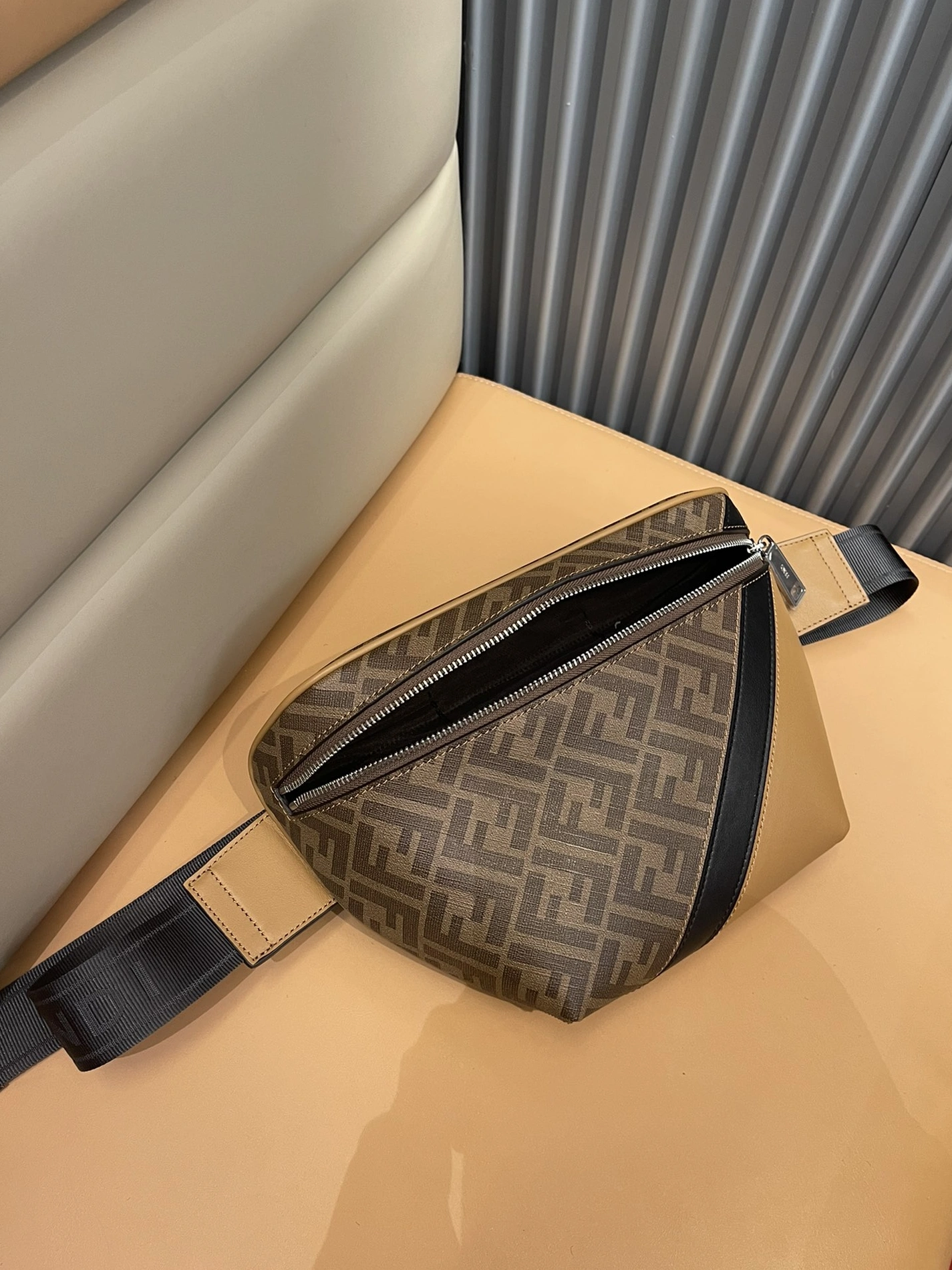 Resilient 6965 Fendi AAA Quality Belt Bags