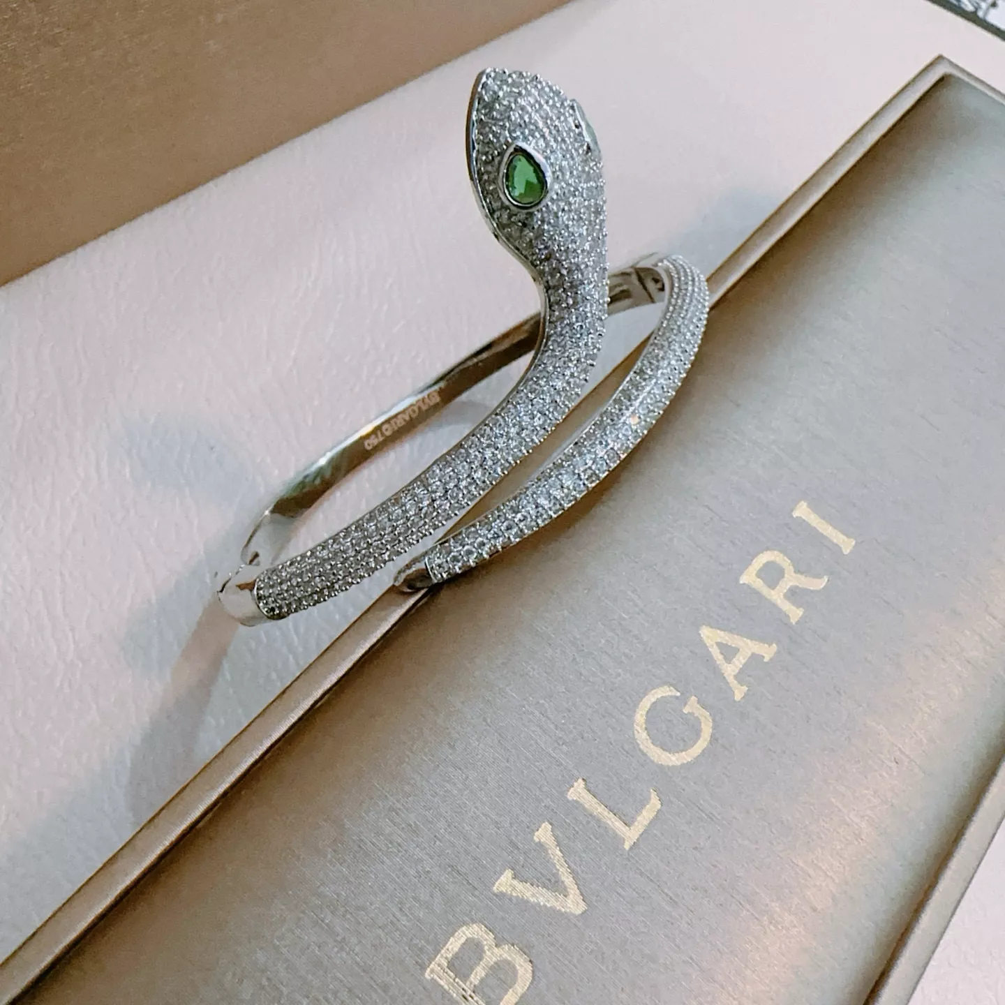 Resilient 6986 Bvlgari Bracelets