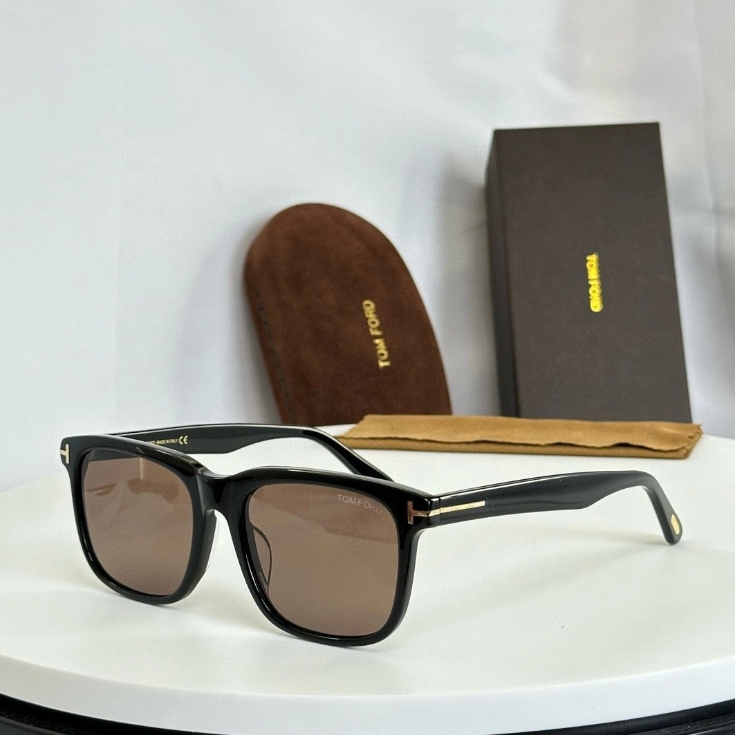 Resilient 7257 Tom Ford AAA Quality Sunglasses
