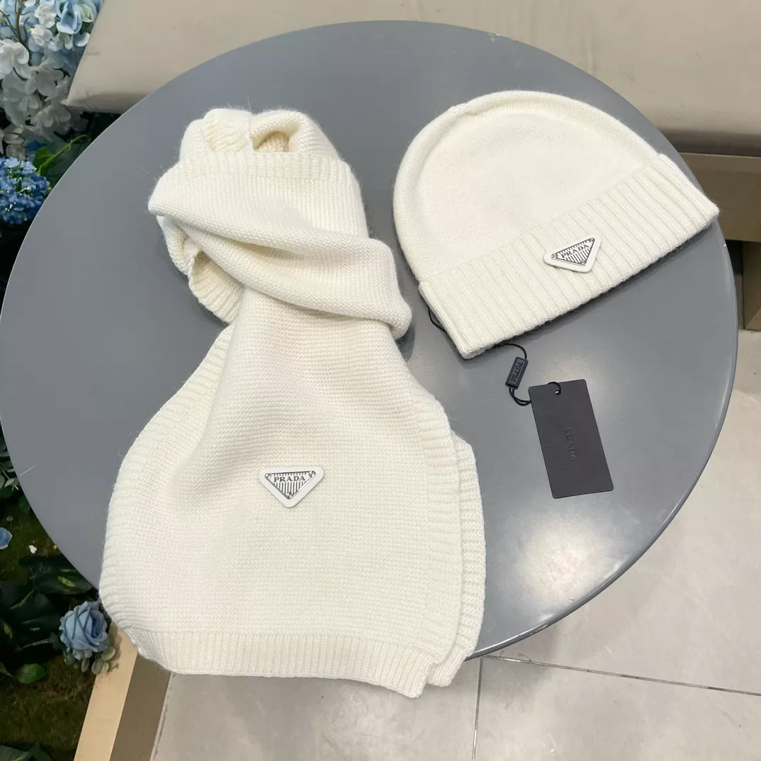 Resilient 7387 Prada Hat and Scarf Set