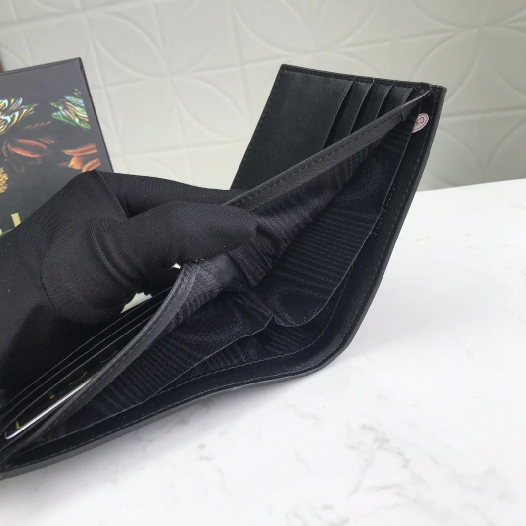 Resilient 7717 Gucci AAA Man Wallets