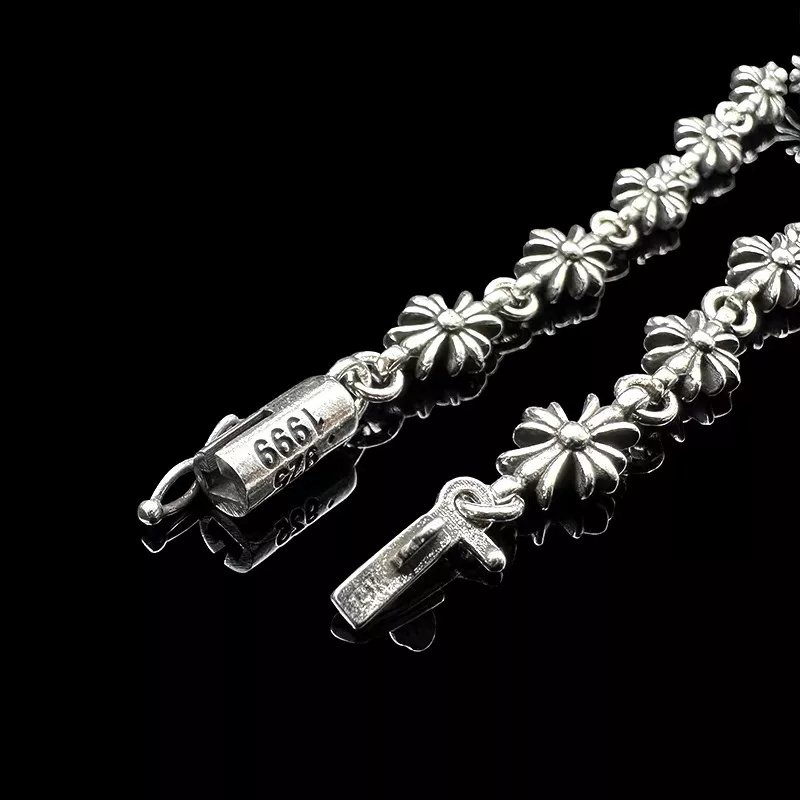 Resilient 7747 Chrome Hearts Bracelets