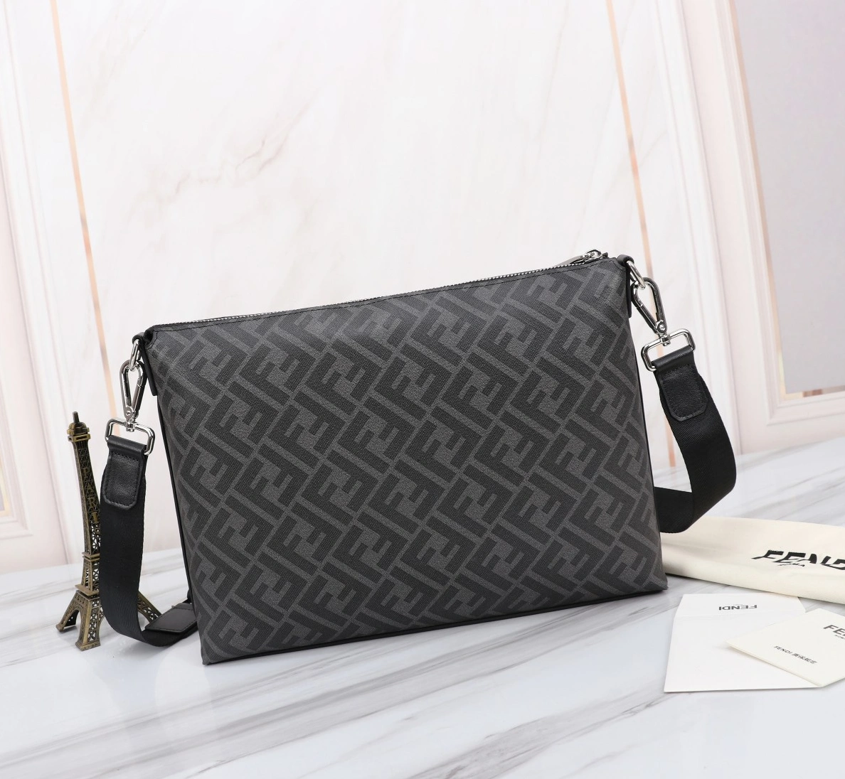 Resilient 7794 Fendi AAA Man Messenger Bags