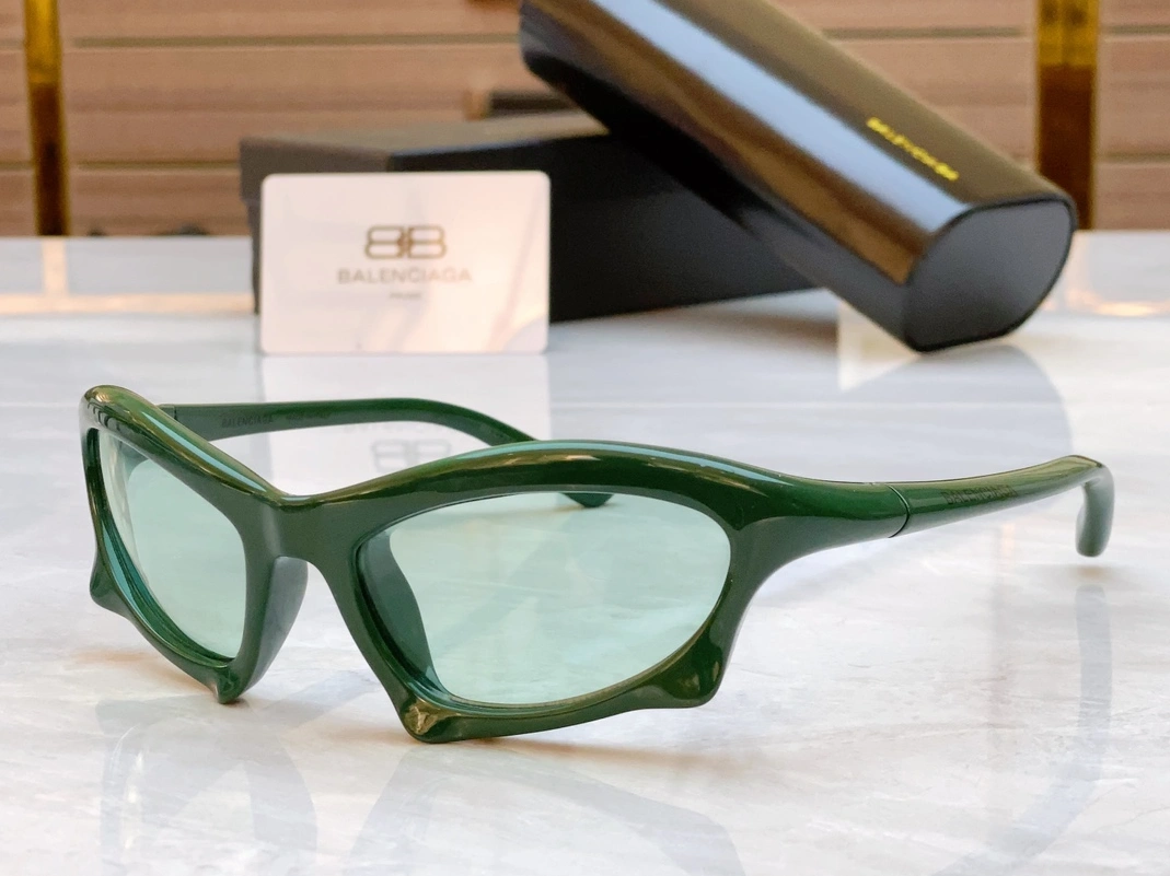 Resilient 7841 Balenciaga AAA Quality Sunglasses