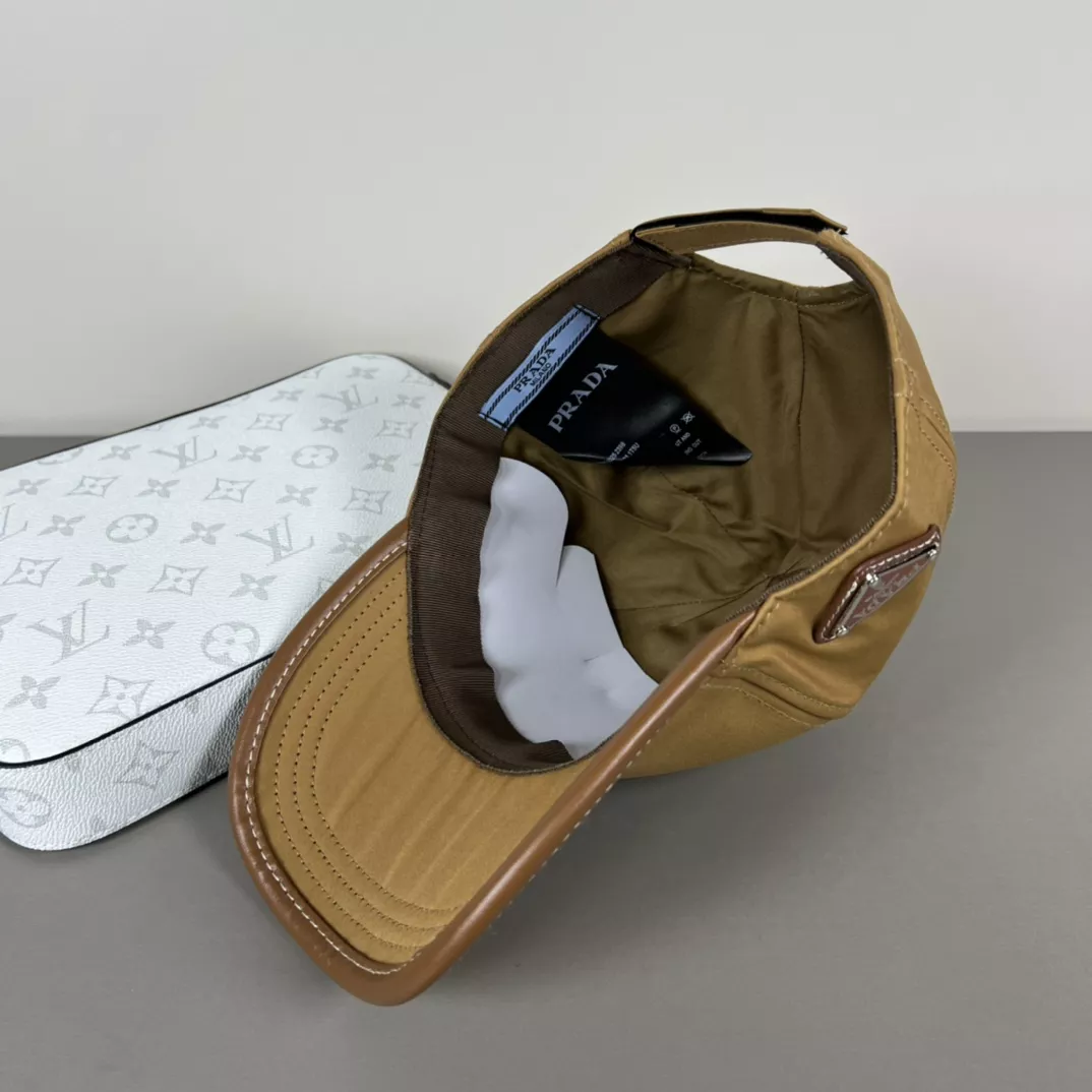 Resilient 7946 Prada Caps
