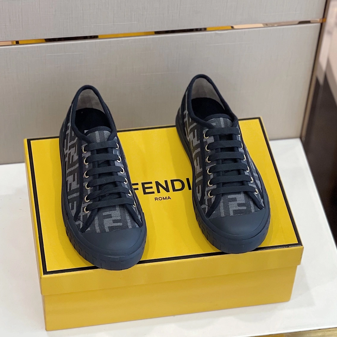 Resilient 8006 Fendi Casual Shoes For Men