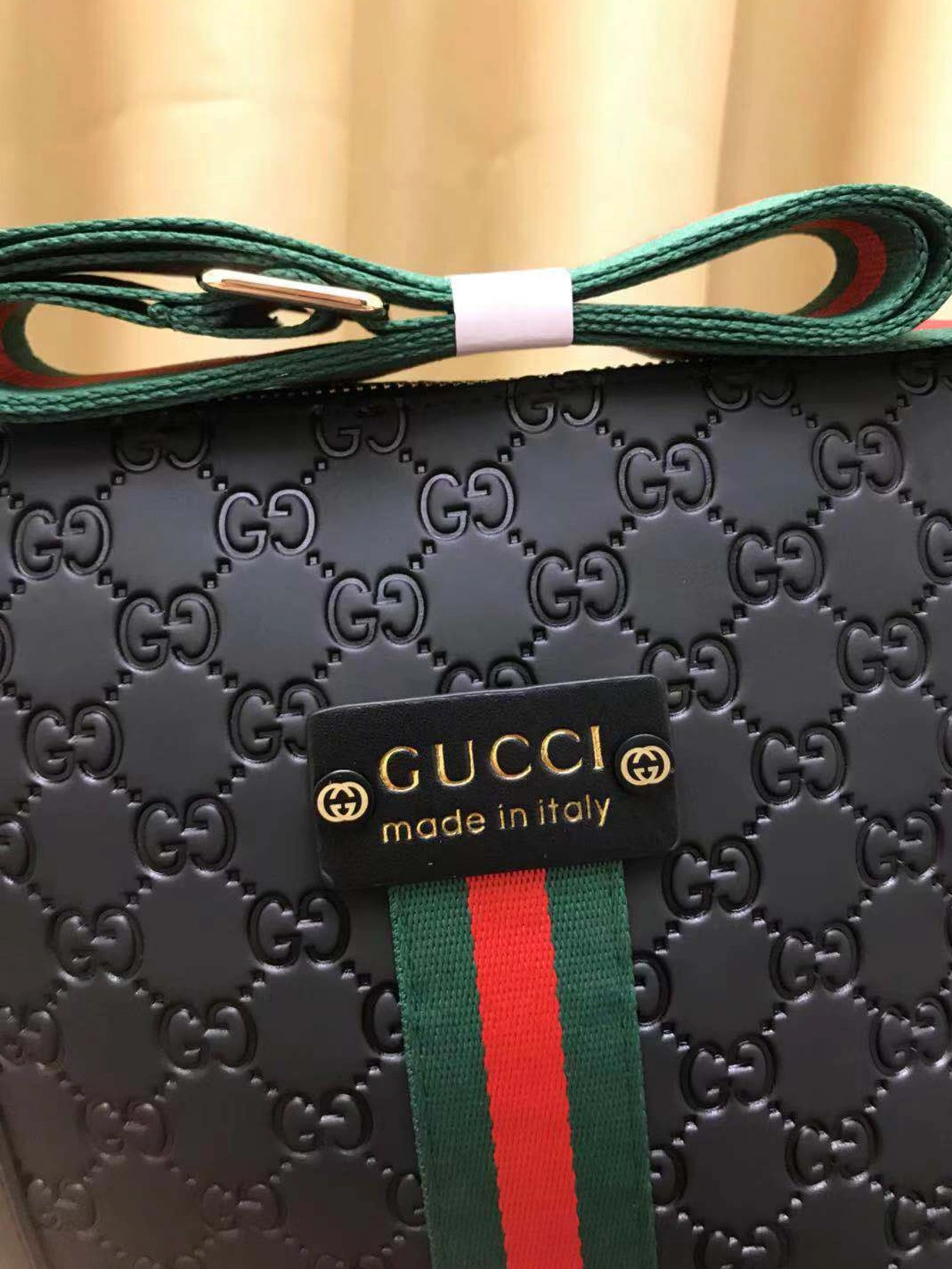 Resilient 8144 Gucci AAA Man Messenger Bags