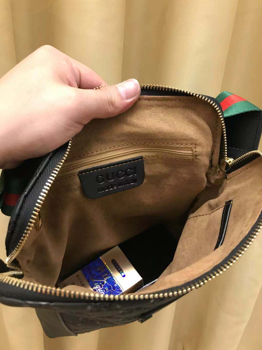 Resilient 8144 Gucci AAA Man Messenger Bags