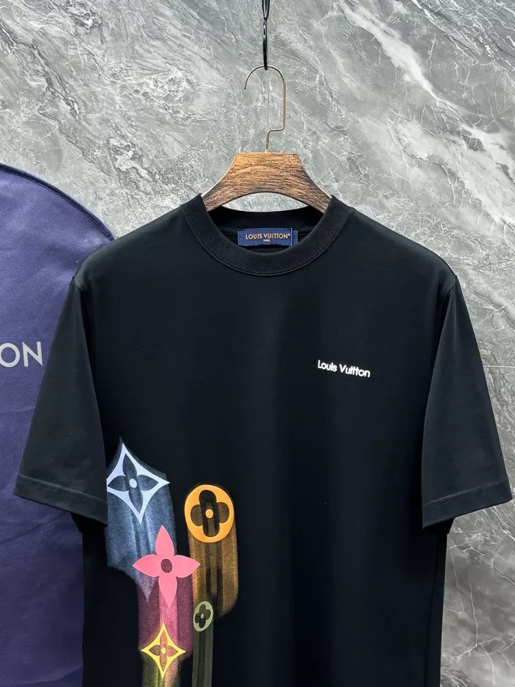 Resilient 8163 Louis Vuitton LV T-Shirts Short Sleeved For Unisex