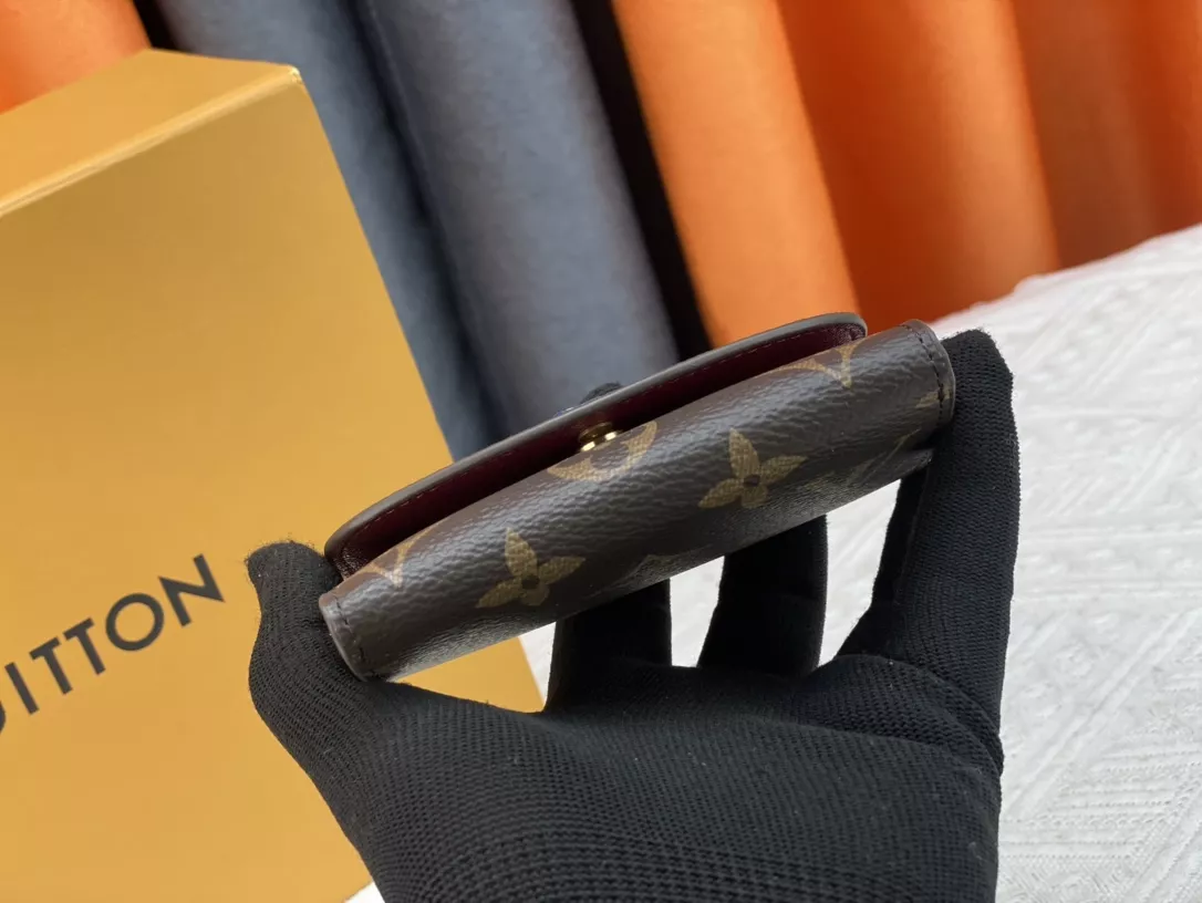 Resilient 8494 Louis Vuitton LV Card Case