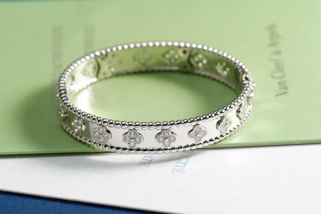 Resilient 875 Chrome Hearts Bracelets