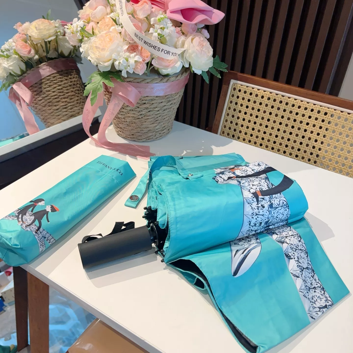 Resilient 8886 Tiffany Umbrellas