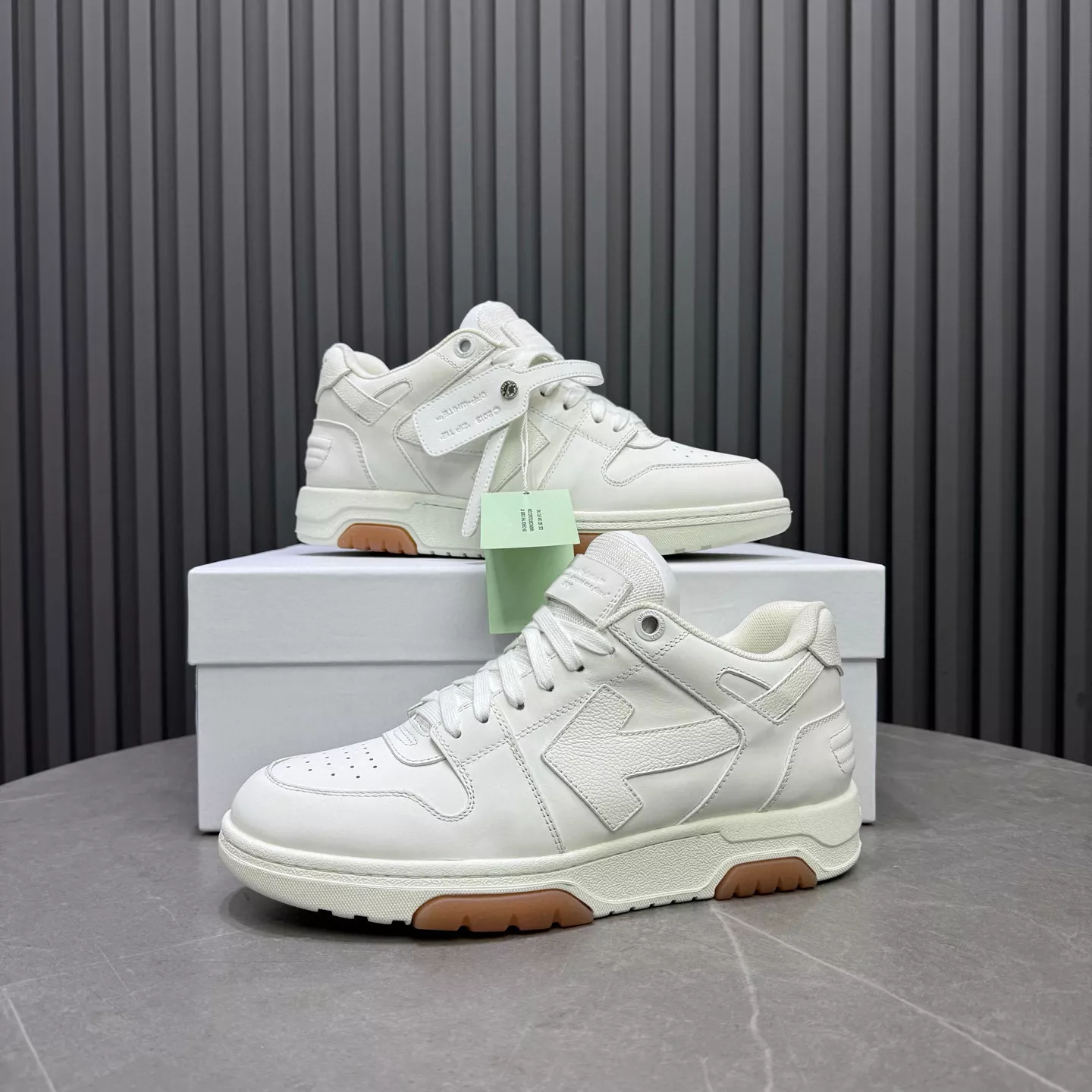 Resilient 8916 Off-White Casual Shoes For Men
