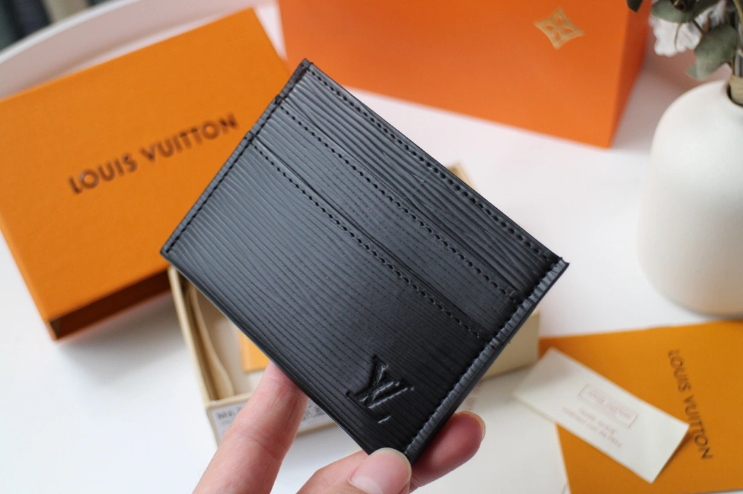 Resilient 9059 Louis Vuitton LV Card Case