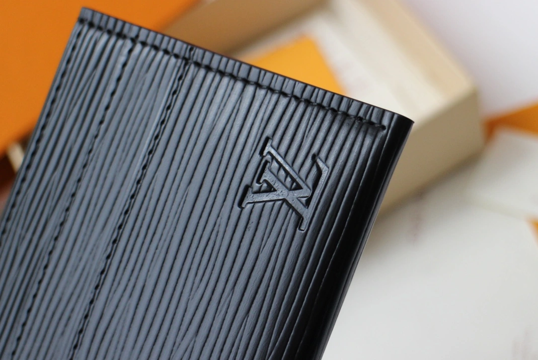 Resilient 9059 Louis Vuitton LV Card Case