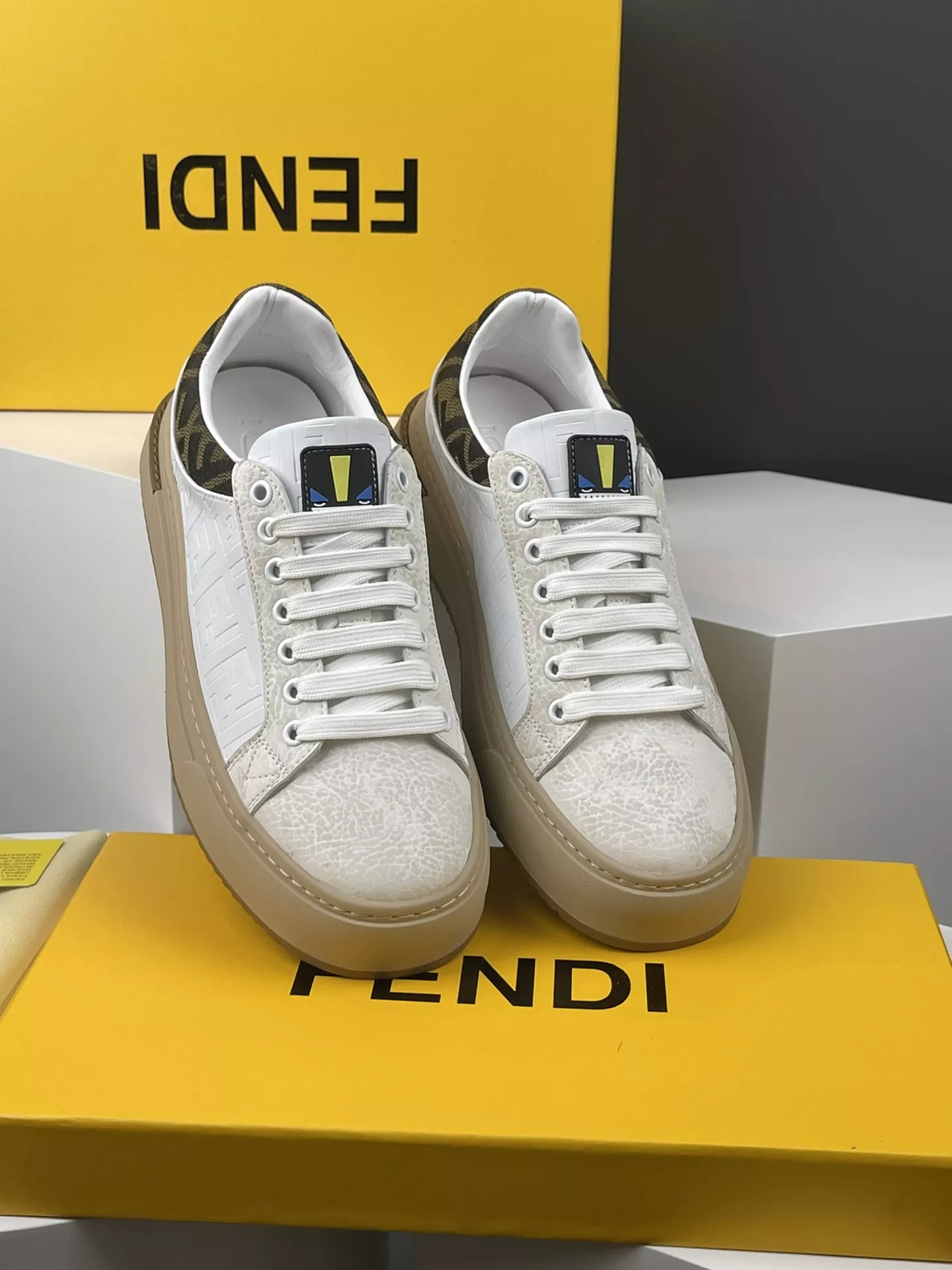 Resilient 9137 Fendi Casual Shoes For Men