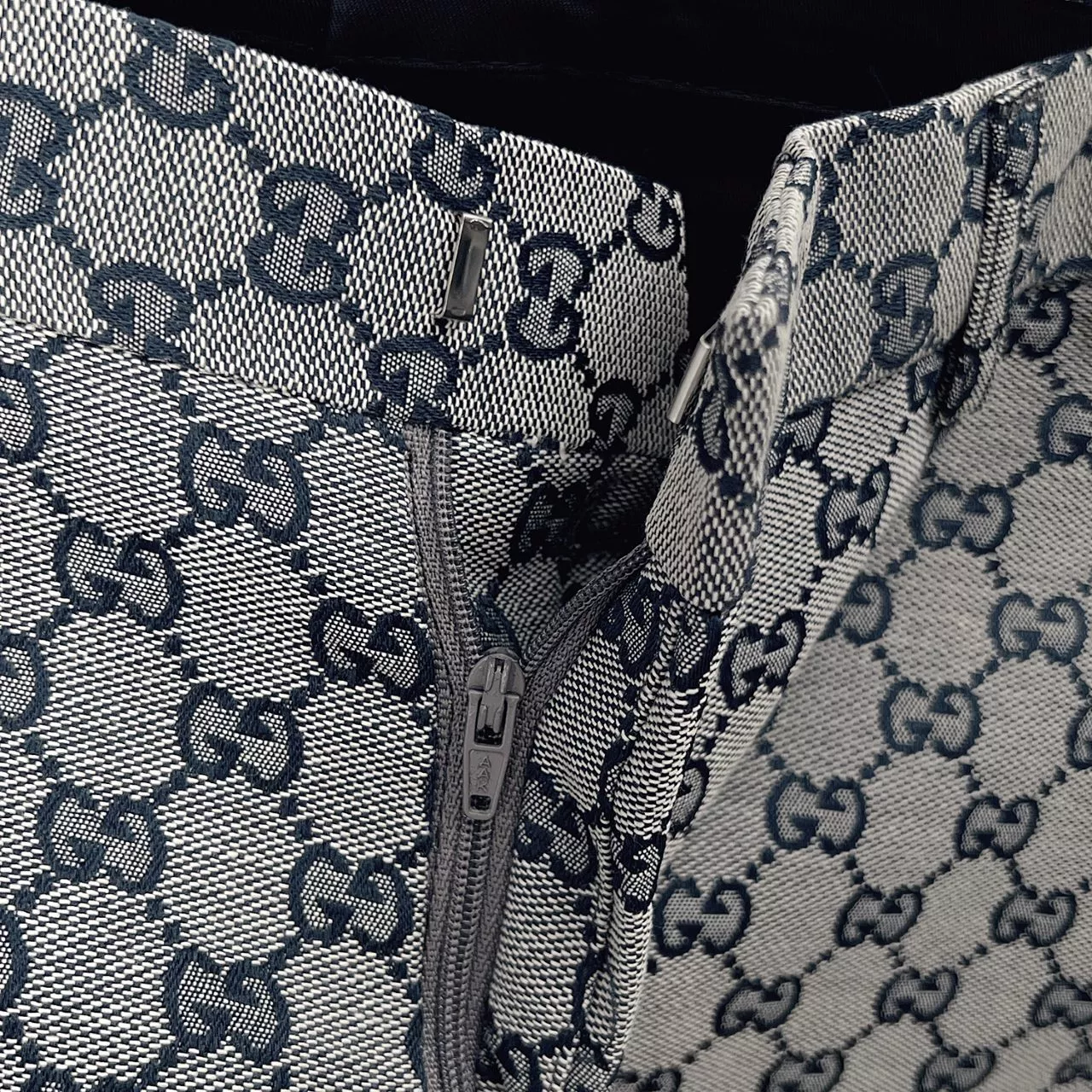 Resilient 9145 Gucci Pants For Men