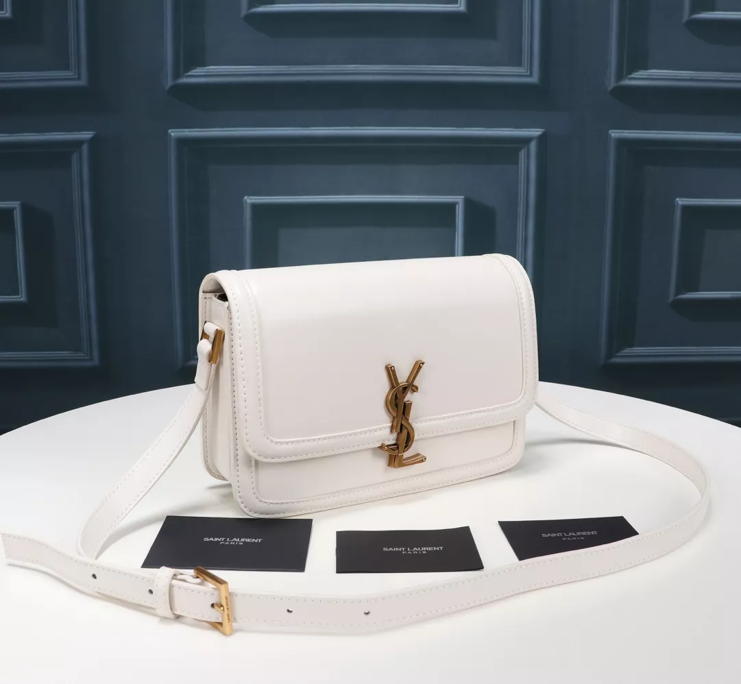 Resilient 9256 Yves Saint Laurent YSL AAA Quality Messenger Bags For Women